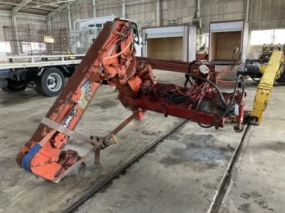 OTHERS UNIC CRANE