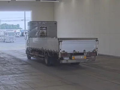 Mitsubishi FUSO FIGHTER