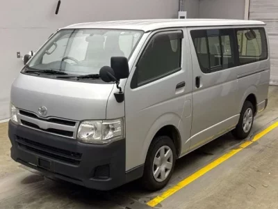 Toyota REGIUS ACE VAN