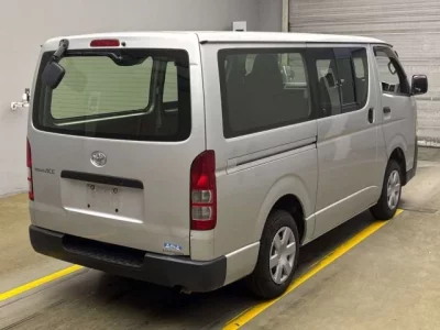 Toyota REGIUS ACE VAN