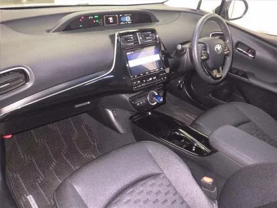 Toyota PRIUS PHV