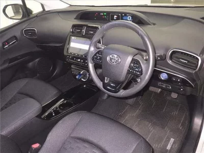 Toyota PRIUS PHV