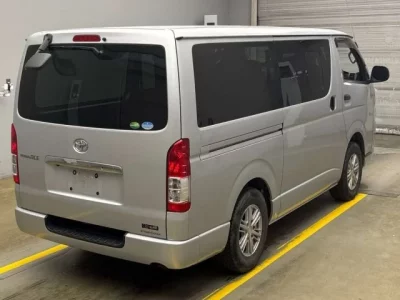Toyota REGIUS ACE VAN