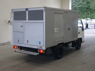 Isuzu ELF