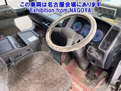 Hino TRUCK