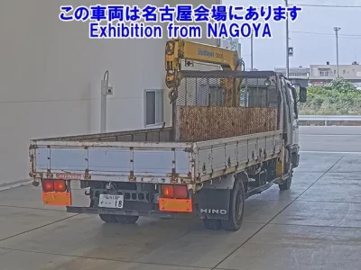 Hino TRUCK