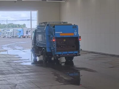 Mitsubishi FUSO FIGHTER