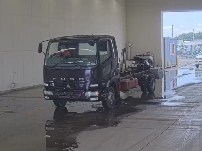 Mitsubishi FUSO FIGHTER