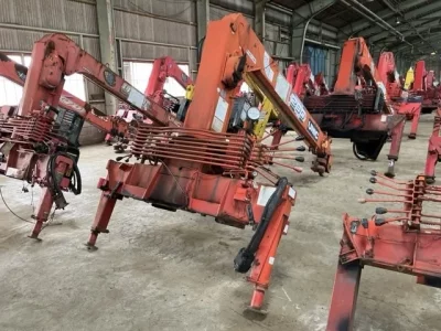 OTHERS UNIC CRANE