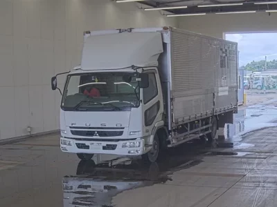 Mitsubishi FUSO FIGHTER