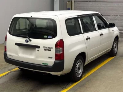Toyota SUCCEED