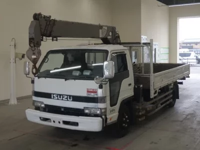Isuzu ELF