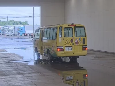 Hino BUS