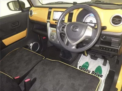 Mazda FLAIR