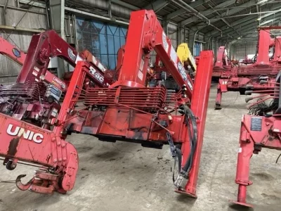OTHERS UNIC CRANE