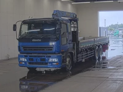 Isuzu TRUCK