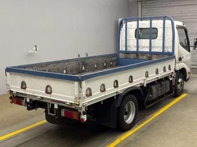 Hino DUTRO
