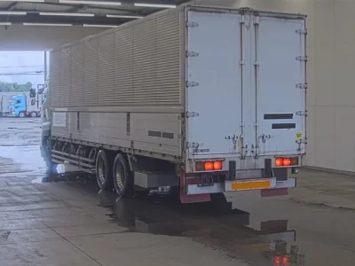 Hino PROFIA