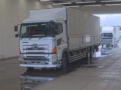 Hino PROFIA