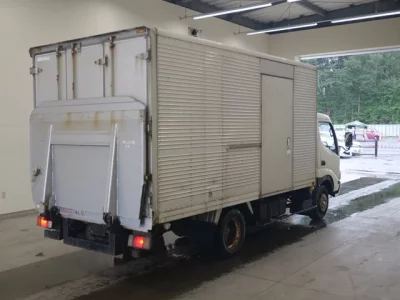 Hino DUTRO