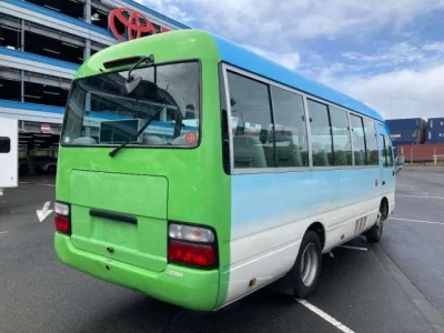 Toyota COASTER