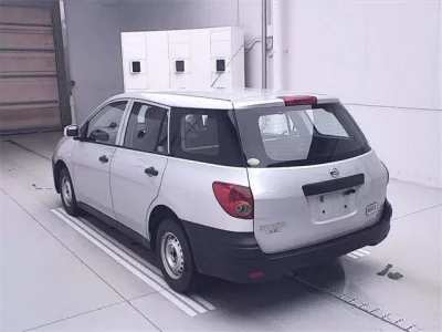 Nissan AD