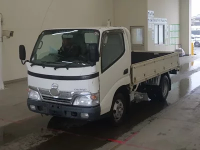Hino DUTRO