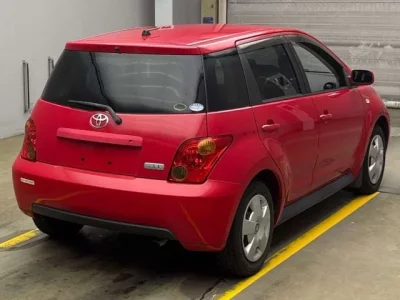 Toyota IST