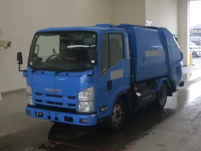 Isuzu ELF
