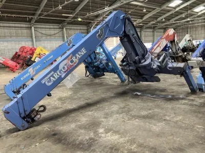 TADANO CRANE