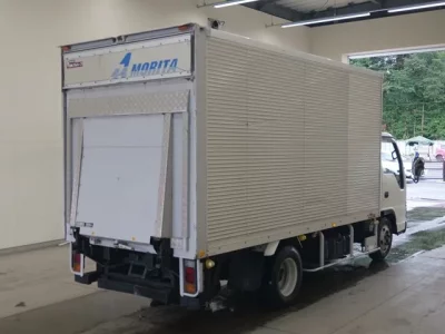 Mazda TITAN