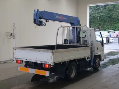 Isuzu ELF