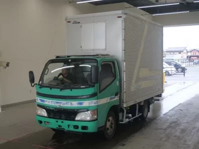 Hino DUTRO