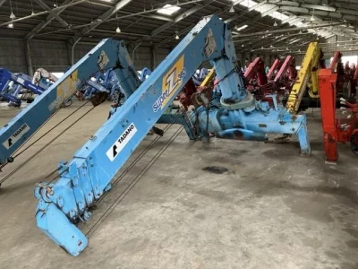 TADANO CRANE