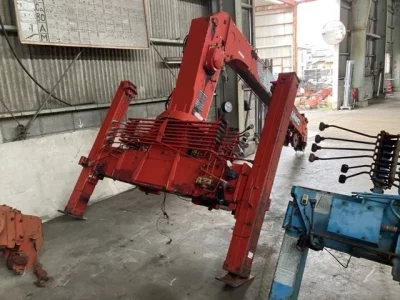 OTHERS UNIC CRANE