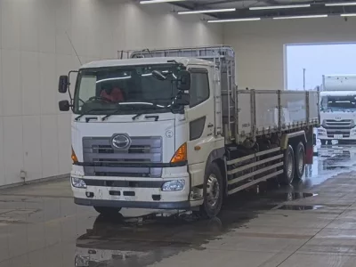 Hino TRUCK