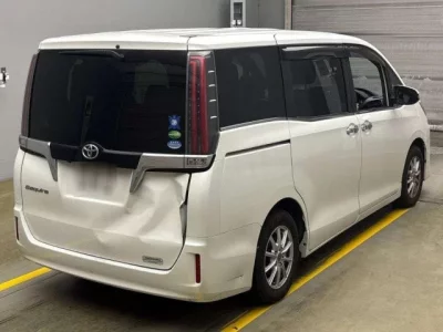 Toyota ESQUIRE