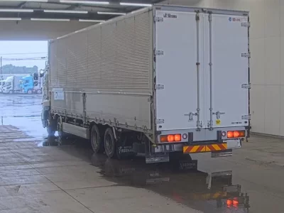 Hino TRUCK