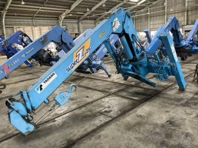 TADANO CRANE