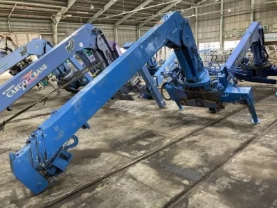TADANO CRANE