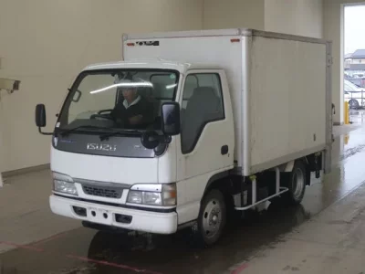 Isuzu ELF