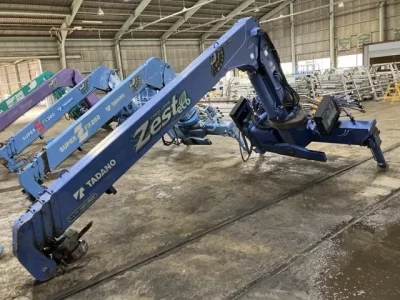 TADANO CRANE