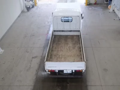 Nissan ATLAS