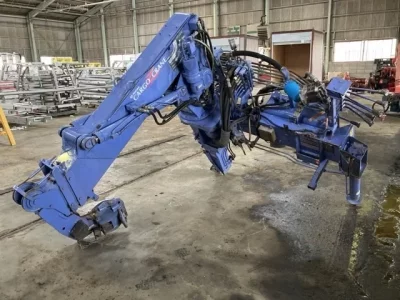 TADANO CRANE