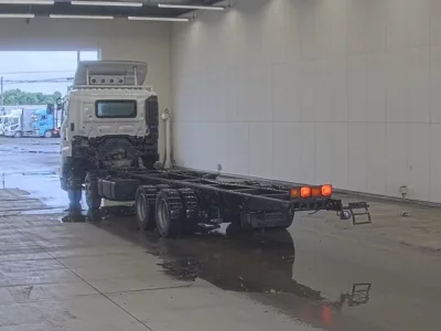 Hino TRUCK