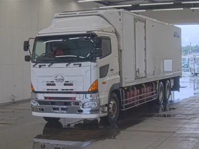 Hino PROFIA