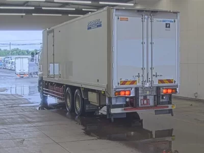 Hino PROFIA