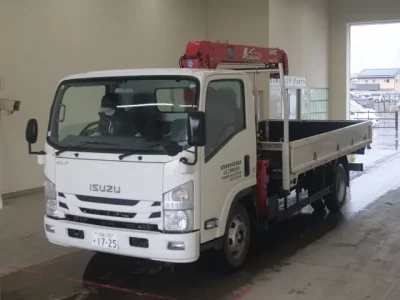 Isuzu ELF