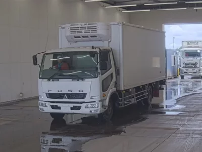 Mitsubishi FUSO FIGHTER