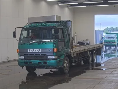 Isuzu TRUCK
